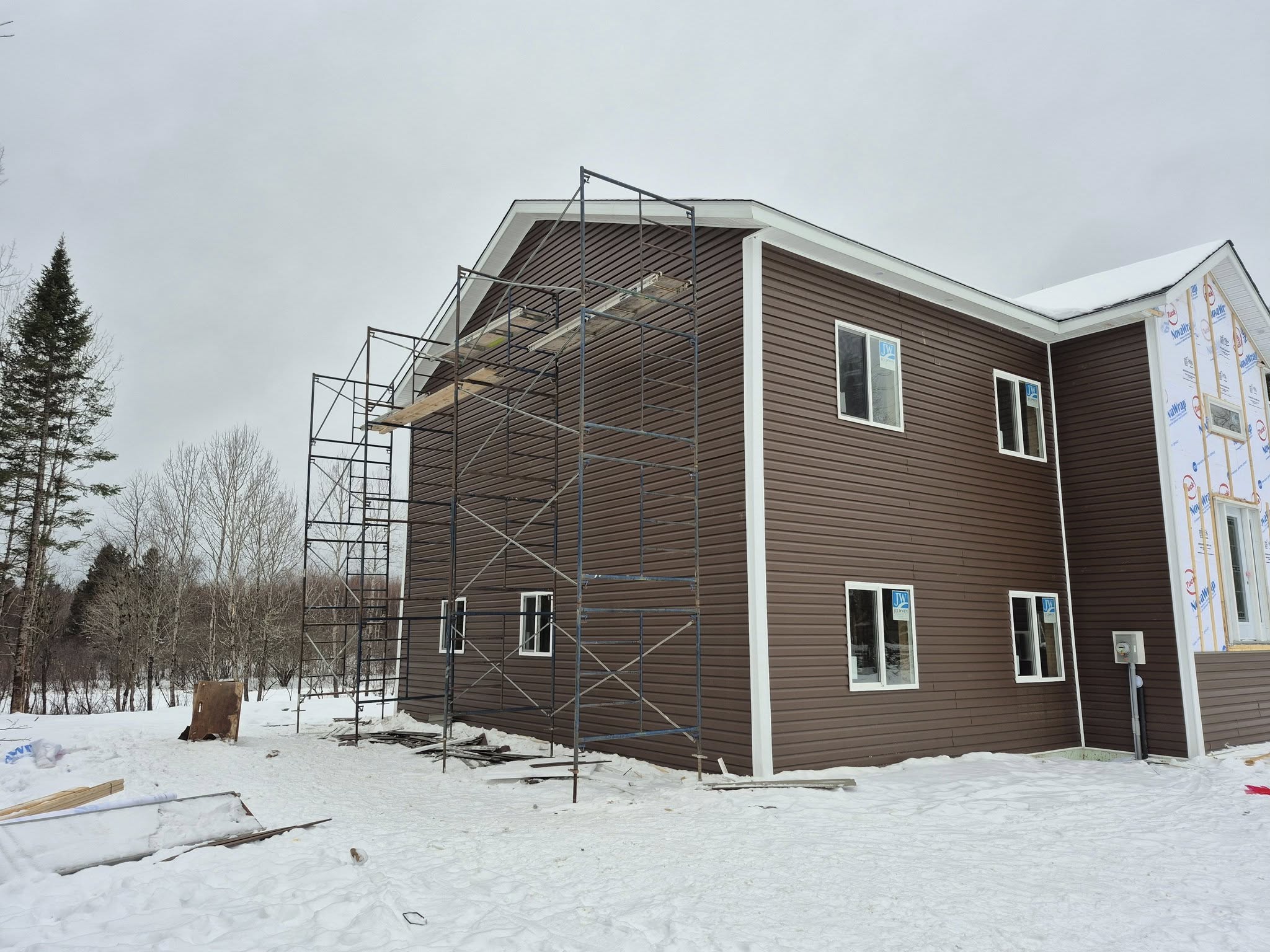 Completed roofing project